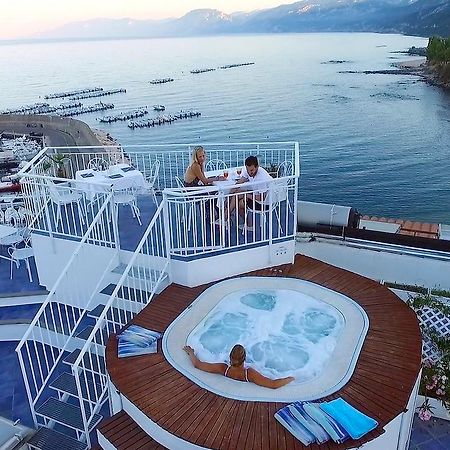 Bue Marino Hotel & Roof Lounge 칼라고노네 외부 사진