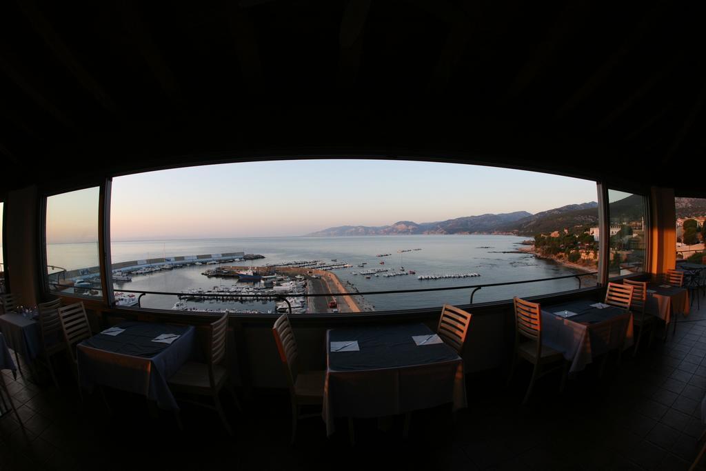 Bue Marino Hotel & Roof Lounge 칼라고노네 외부 사진