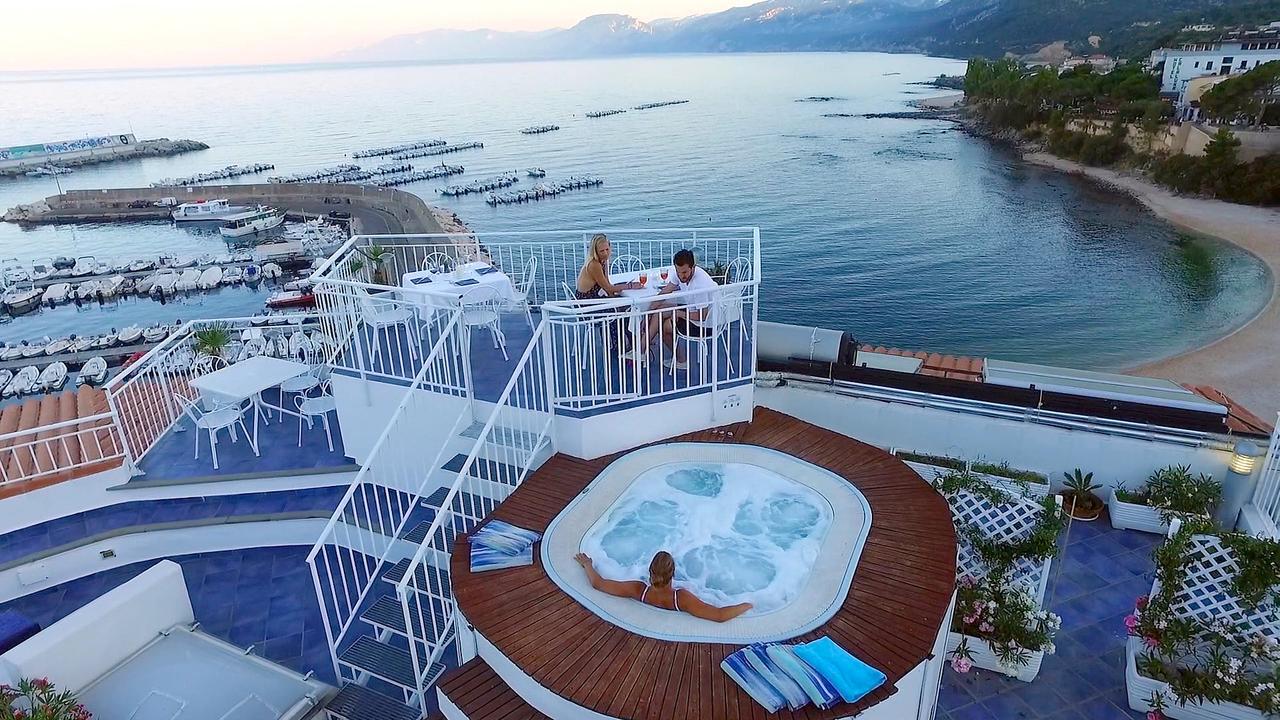 Bue Marino Hotel & Roof Lounge 칼라고노네 외부 사진