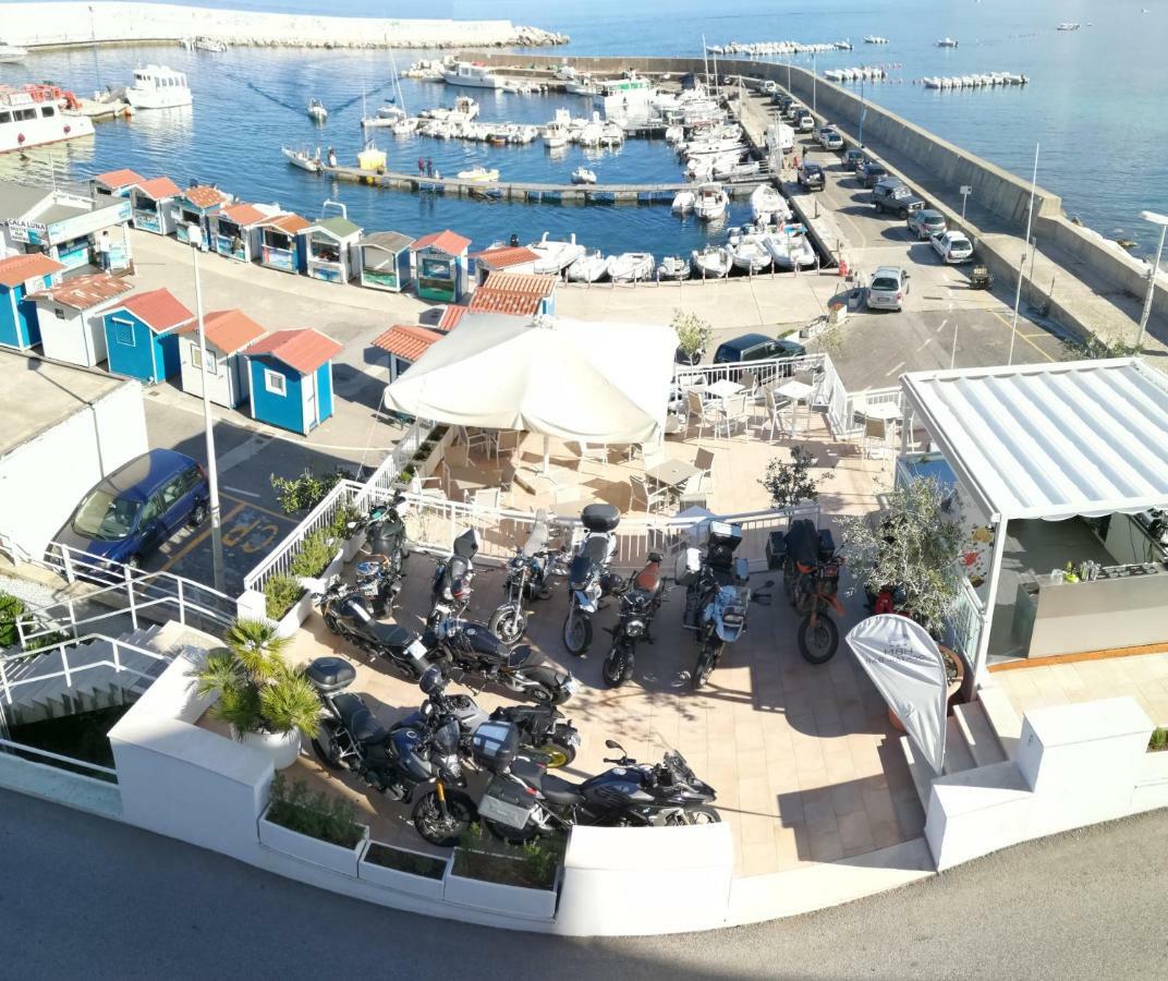 Bue Marino Hotel & Roof Lounge 칼라고노네 외부 사진
